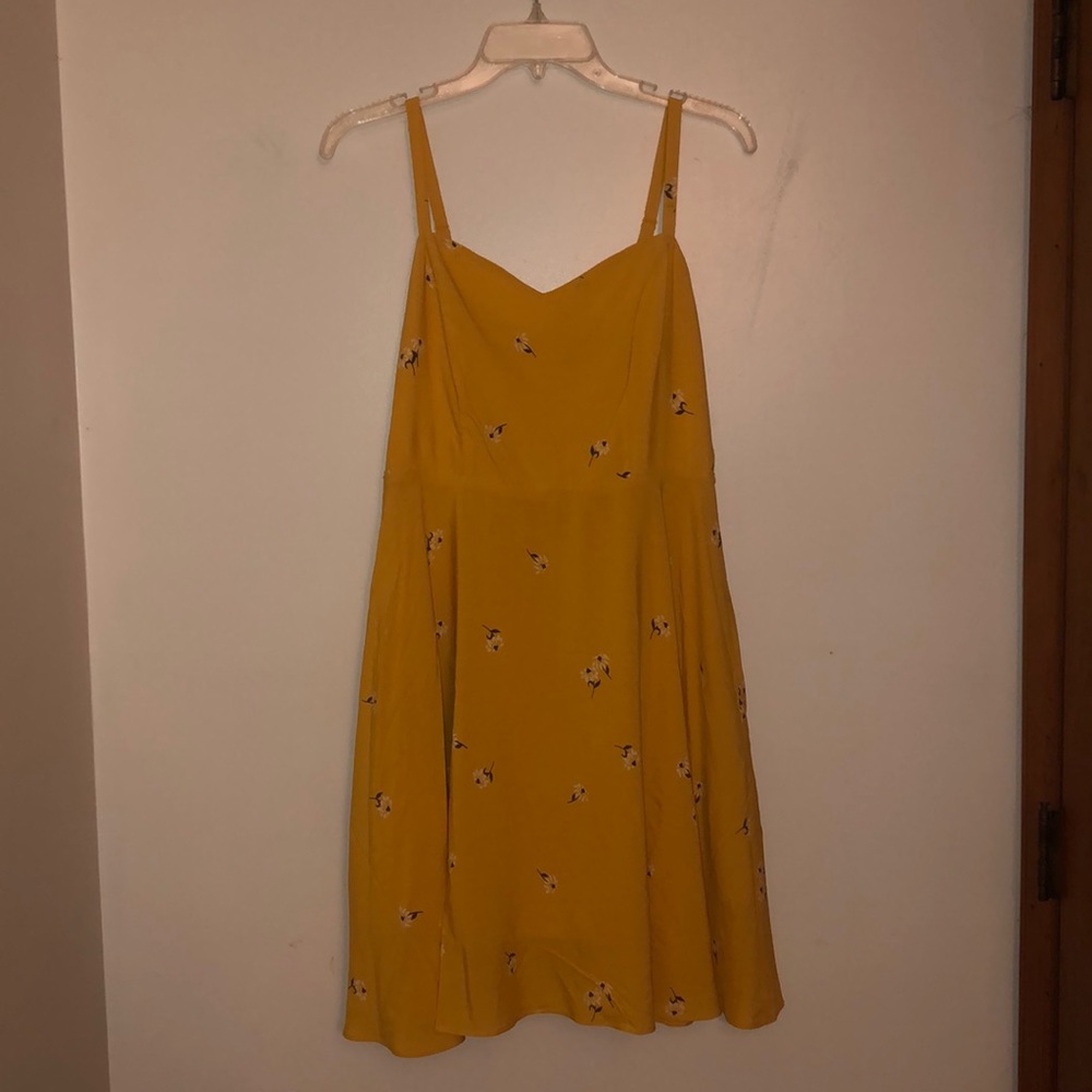 Old Navy Yellow Flower Dress